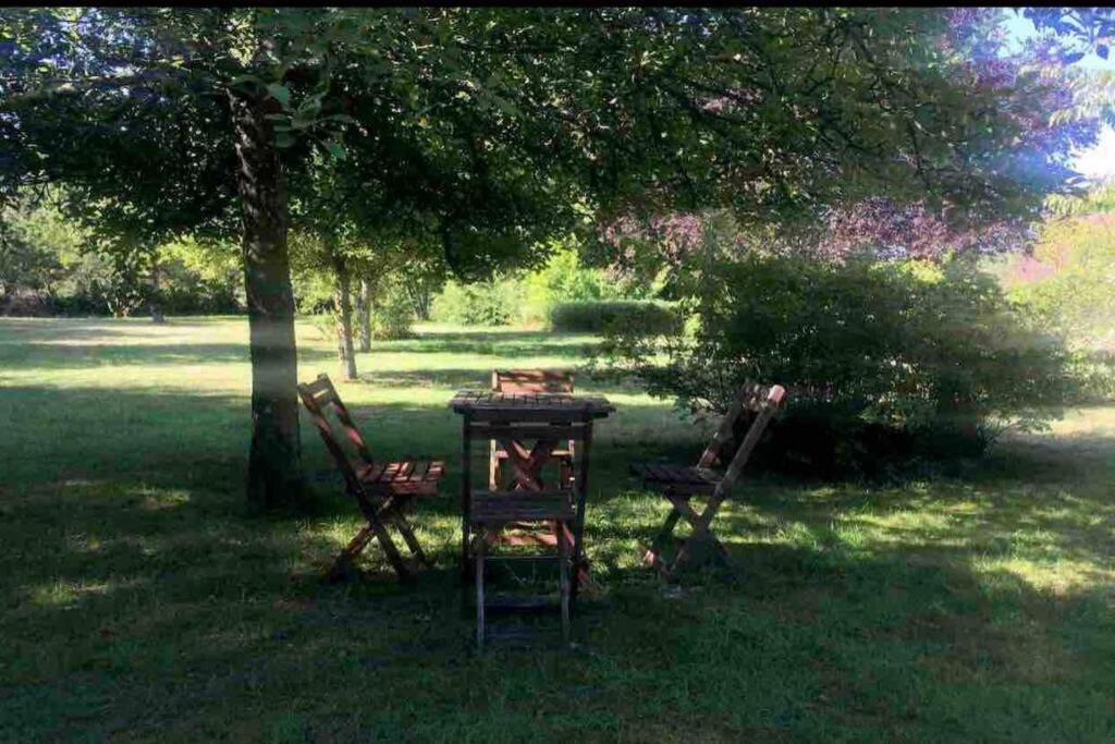 Cottage Normand Avec Sa Grande Piscine Chauffee Toute L Annee Sur Parc Arbore Et Clos En Plein Coeur De La Campagne Adapte Aux Kids Et Dog Friendly Saint-Antonin-de-Sommaire ภายนอก รูปภาพ