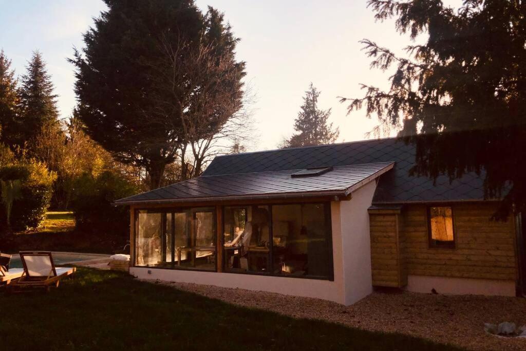 Cottage Normand Avec Sa Grande Piscine Chauffee Toute L Annee Sur Parc Arbore Et Clos En Plein Coeur De La Campagne Adapte Aux Kids Et Dog Friendly Saint-Antonin-de-Sommaire ภายนอก รูปภาพ