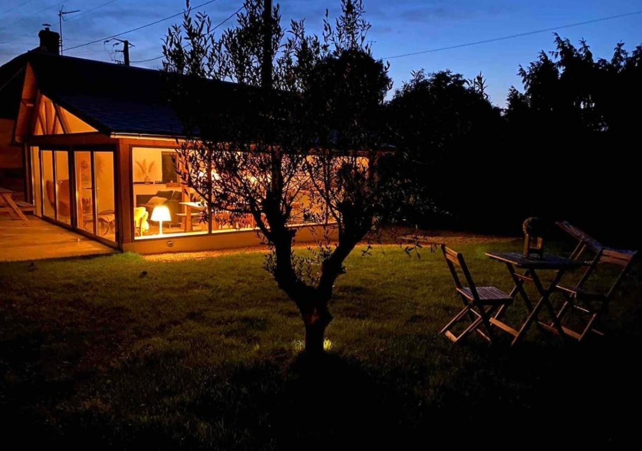 Cottage Normand Avec Sa Grande Piscine Chauffee Toute L Annee Sur Parc Arbore Et Clos En Plein Coeur De La Campagne Adapte Aux Kids Et Dog Friendly Saint-Antonin-de-Sommaire ภายนอก รูปภาพ