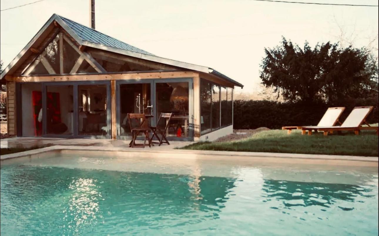 Cottage Normand Avec Sa Grande Piscine Chauffee Toute L Annee Sur Parc Arbore Et Clos En Plein Coeur De La Campagne Adapte Aux Kids Et Dog Friendly Saint-Antonin-de-Sommaire ภายนอก รูปภาพ