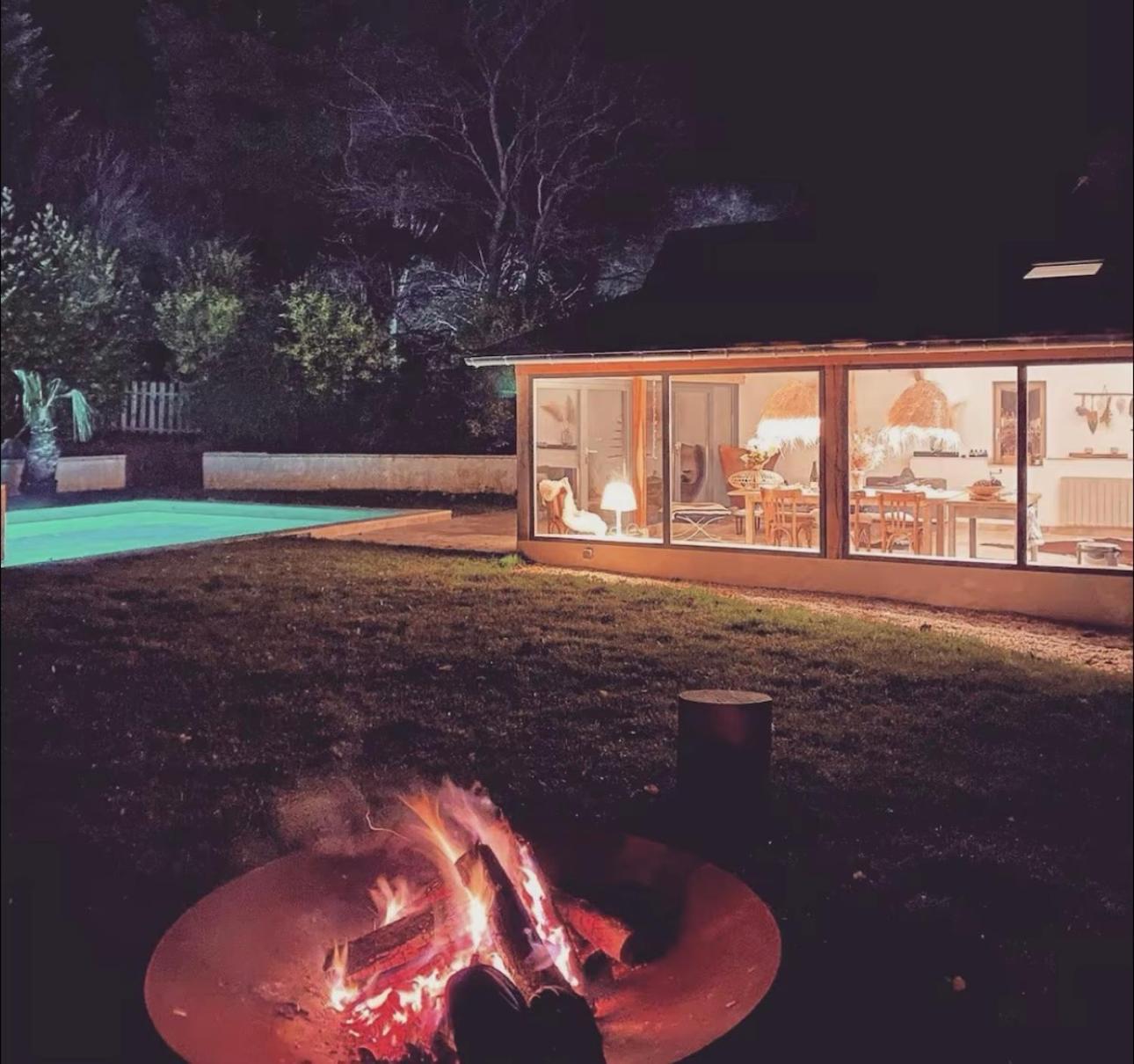 Cottage Normand Avec Sa Grande Piscine Chauffee Toute L Annee Sur Parc Arbore Et Clos En Plein Coeur De La Campagne Adapte Aux Kids Et Dog Friendly Saint-Antonin-de-Sommaire ภายนอก รูปภาพ